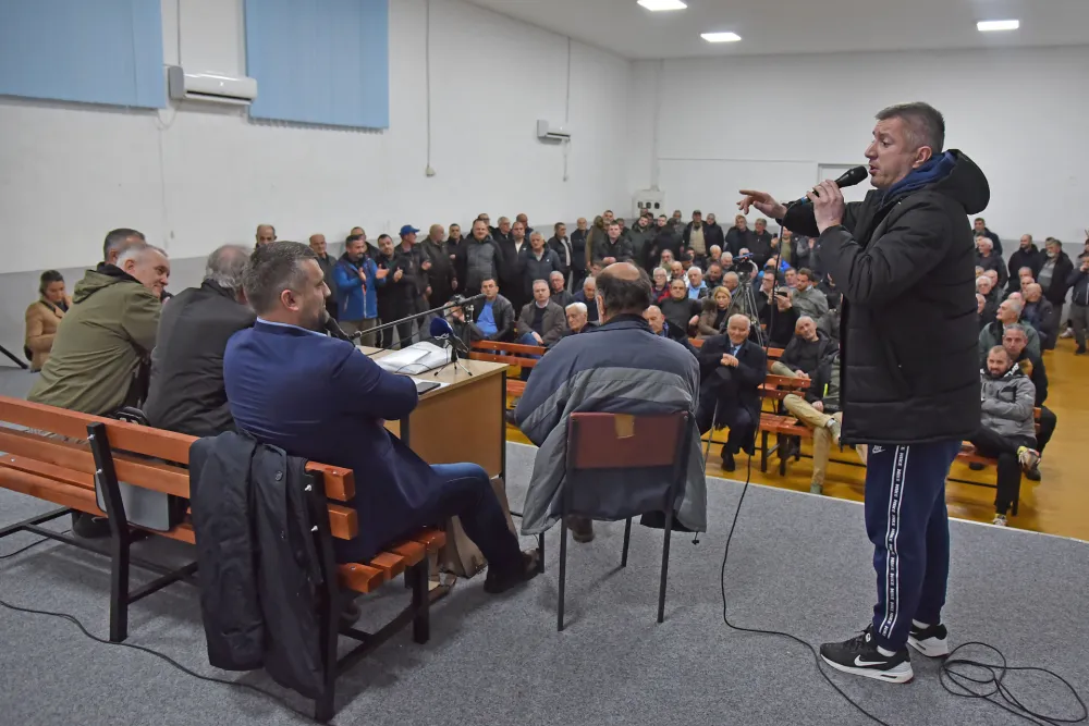 Kamenolom podijelio Kuče