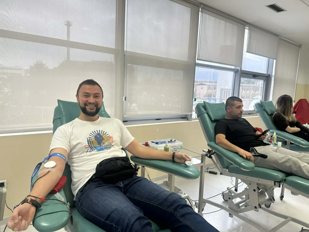 Nova akcija DD krvi NVO &bdquo;Srpska nit&ldquo;: Zavrnuli rukave za nečiju budućnost