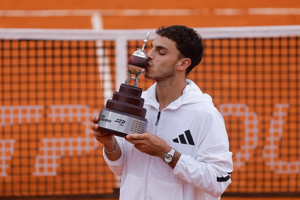 Serundolo slavio u rodnom gradu