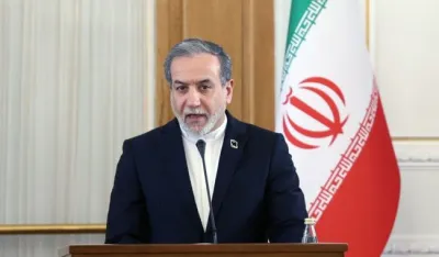 Arakči: Iran neće podleći pritiscima SAD-a