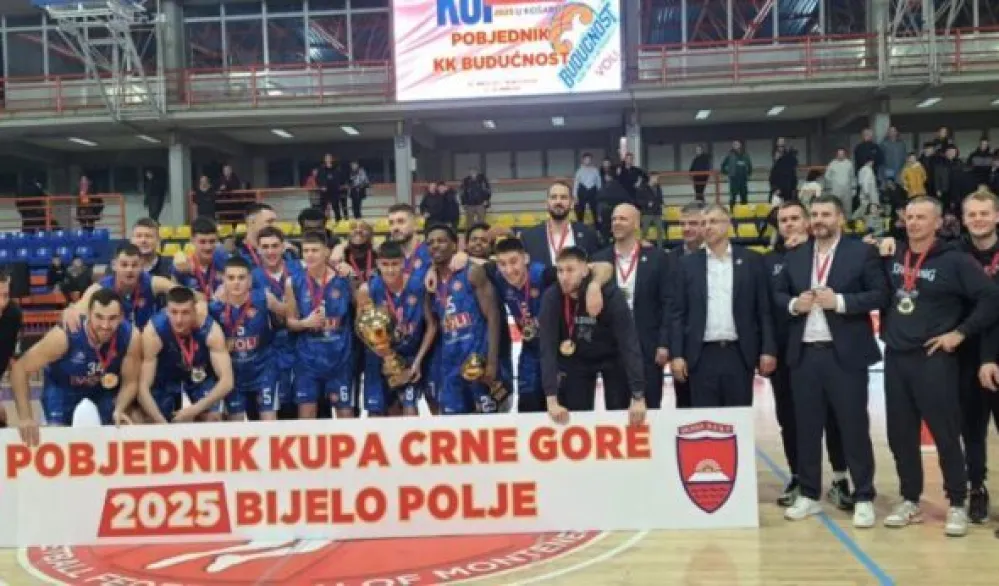 Budućnost Voli brani tron