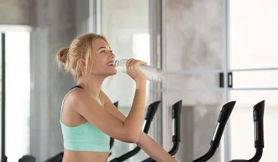 Za&scaron;to je unos vode ključan za povećanje mi&scaron;ićne mase