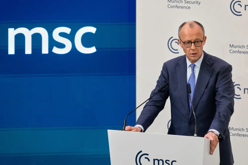 Mercov govor izazvao brojne nedoumice: Pitaće nas jesmo li za Evropu ili za Ameriku?