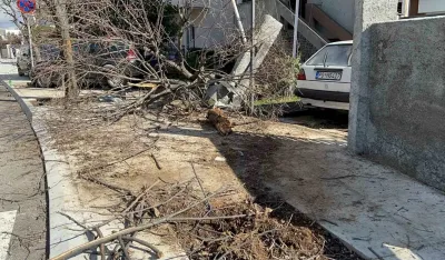 (VIDEO) Stanovnici Kozaračke ulice u Podgorici traže da se vrate usporivači brzine