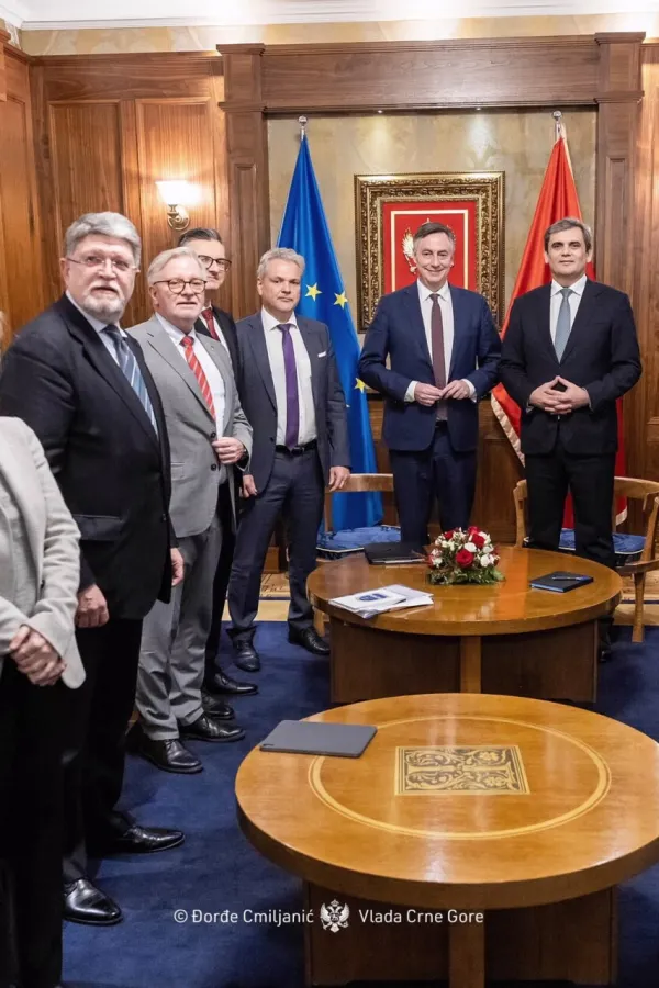 Ibrahimović-Mekalister: Crna Gora ostaje čvrsto na evropskom putu