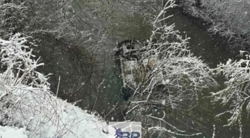 Prevrnuo se automobil kod Toma&scaron;eva