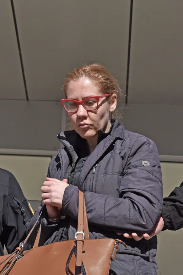 Bratić privedena u Vi&scaron;i sud: Sudija odlučuje da li će se braniti iz pritvora ili sa slobode
