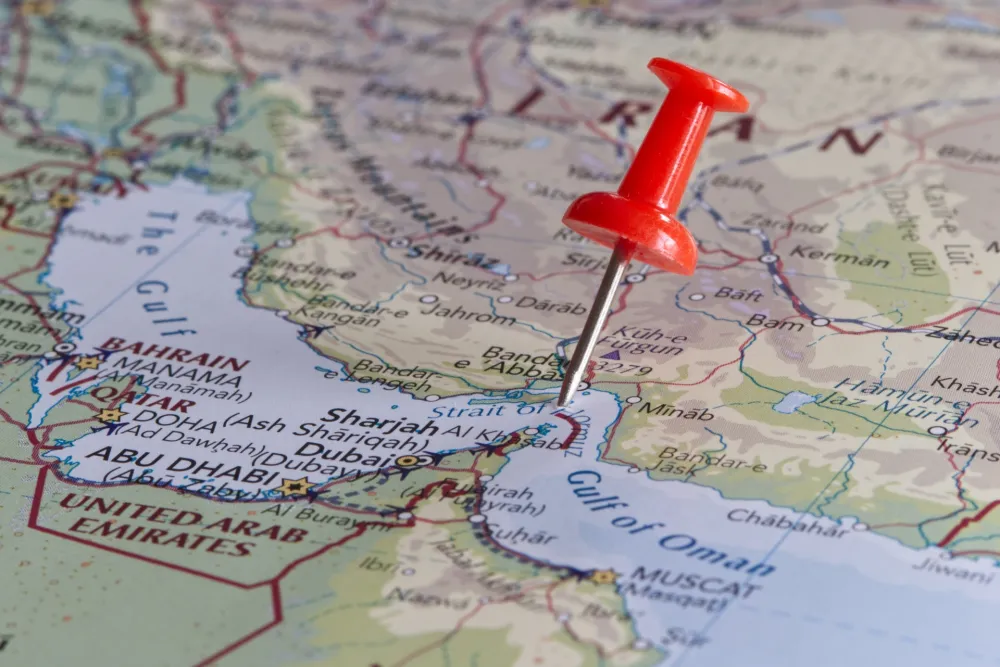 Iran zbog pomorske vojne vježbe zatvara Ormuski prolaz