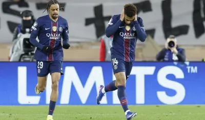 Due predvodio "svece" do trijumfa