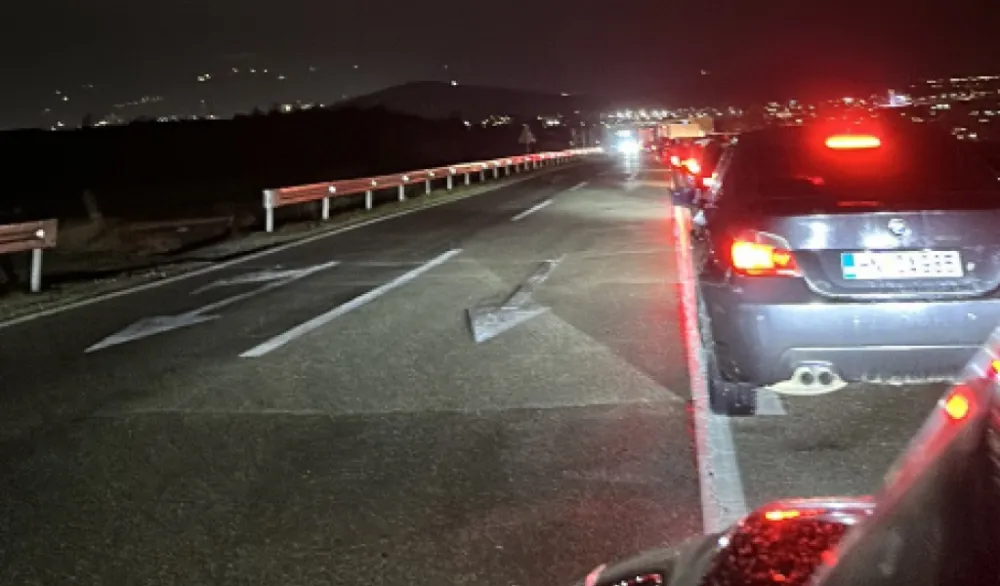 Za 24 sata 19 saobraćajnih nezgoda, poginula jedna osoba