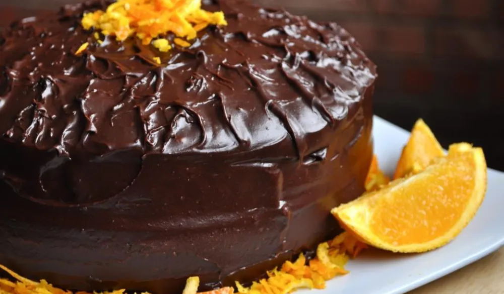 Sočna čokoladna torta s narandžom koja uspijeva svaki put