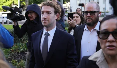 Izvr&scaron;ni direktor kompanije Meta dolazi na suđenje 