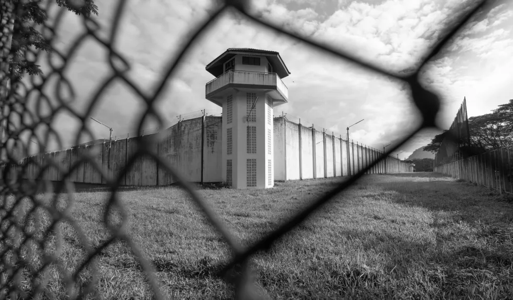 Kosovski državljanin osuđen na 30 dana zatvora, vrijeđao policijske službenike