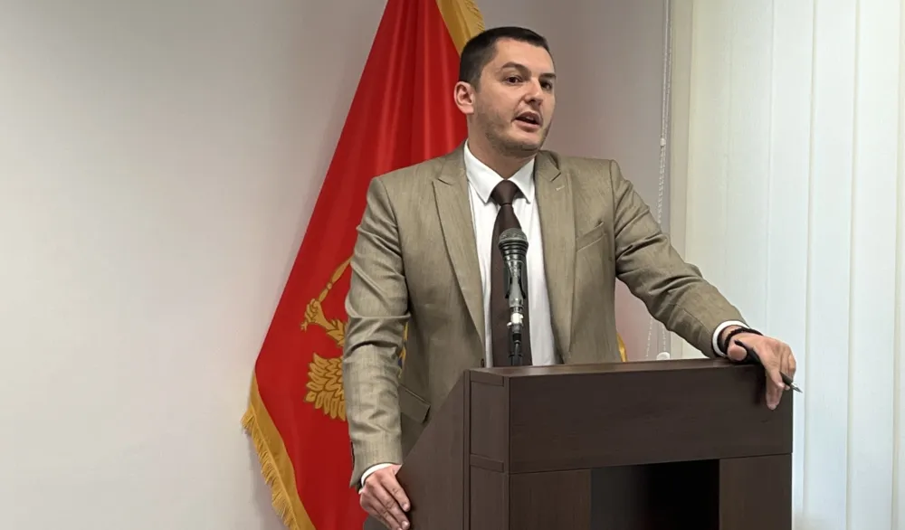 Odbornici &Scaron;ćekićevog PNP-a podržali reizbor Veska Delića