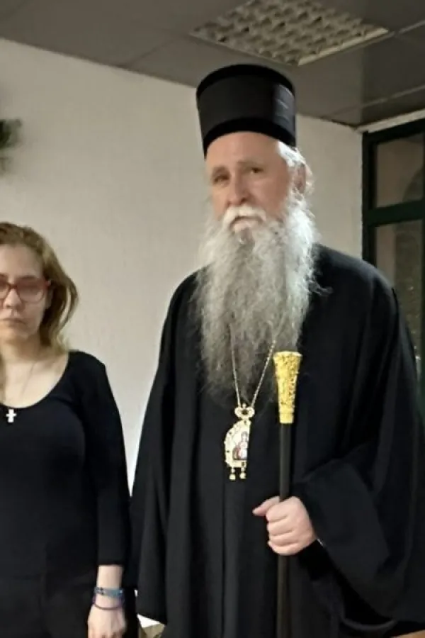 Mitropolit Joanikije posjetio Vesnu Bratić