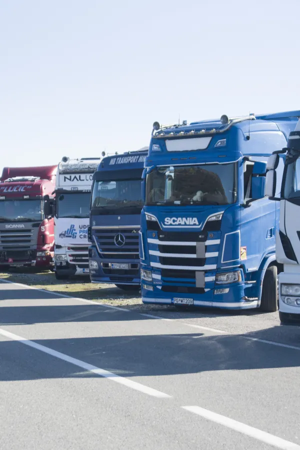 Crnogorski prevoznici sa kolegama iz regiona dogovaraju naredne korake:&nbsp;Izvjesne nove blokade saobraćaja