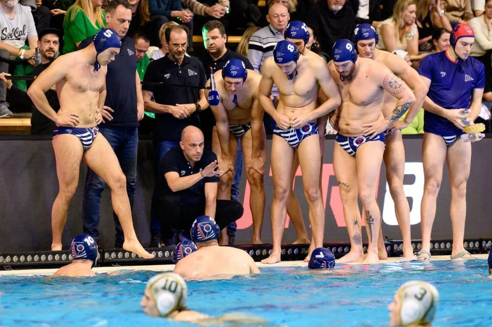 Ватерполисти Приморца