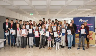 Gimnazijalcima 12 medalja