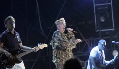 Seks Pistolsi najavili turneju po Velikoj Britaniji povodom 50 godina kultne numere