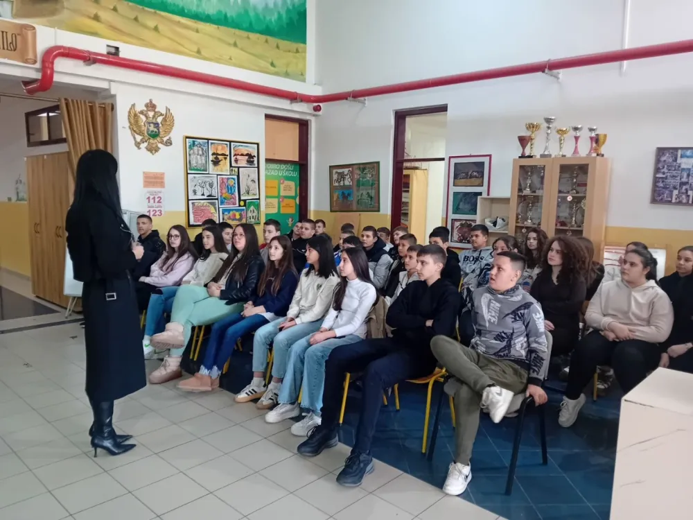 Radionica u O&Scaron; &bdquo;Vladika Danilo&rdquo;: Biraj sebe i zdravlje