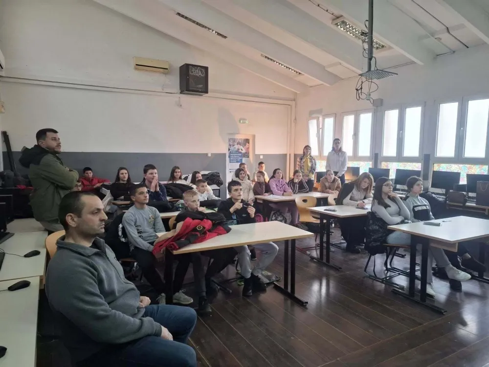 Ogledni čas u O&Scaron; &bdquo;Zarija Vujo&scaron;ević&ldquo;: Ne zagađujmo vazduh