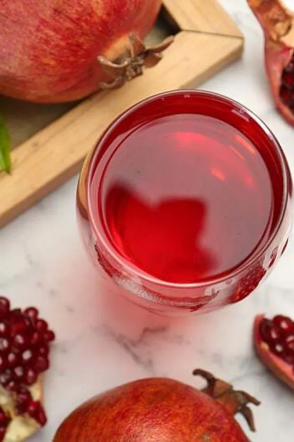 Zbog čega biste ujutru trebali piti sok od nara