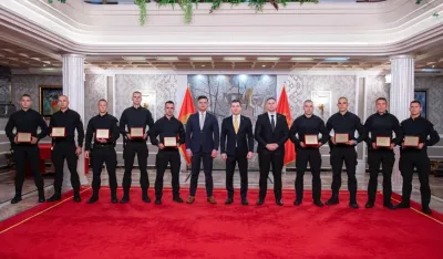 Bečić, &Scaron;aranović i &Scaron;ćepanović sa pripadnicima SJP, učesnike&nbsp;UAE SWAT Challenge