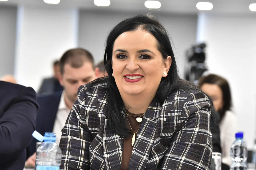 Gorčević, Jak&scaron;ić Stojanović i Adžović: Umjesto argumenata, javni linč ministarke Ni&scaron;ić