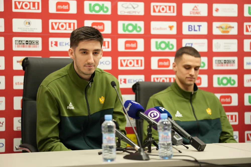 Илић и Поповић