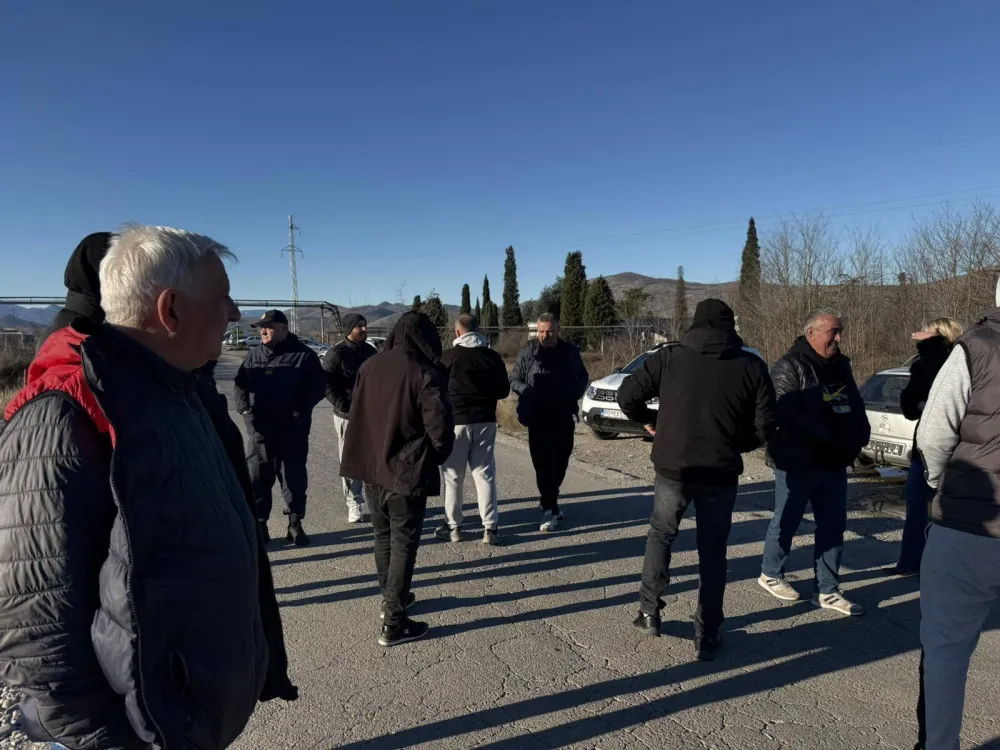 (VIDEO) Protest mje&scaron;tana Botuna: Večeras dogovaraju dalje korake djelovanja&nbsp;