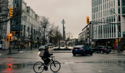 Natpis na ulazu u kampus Univerziteta Britanska Kolumbija u Vankuveru 6. februara2026.