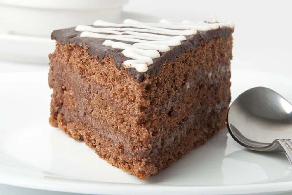 Bečke kocke sočan i kremast čokoladni desert