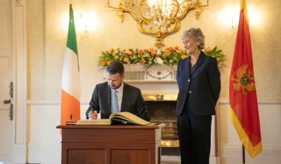 (FOTO) Milatović u Dablinu: Nova stranica prijateljstva i snažna podr&scaron;ka evropskoj budućnosti Crne Gore
