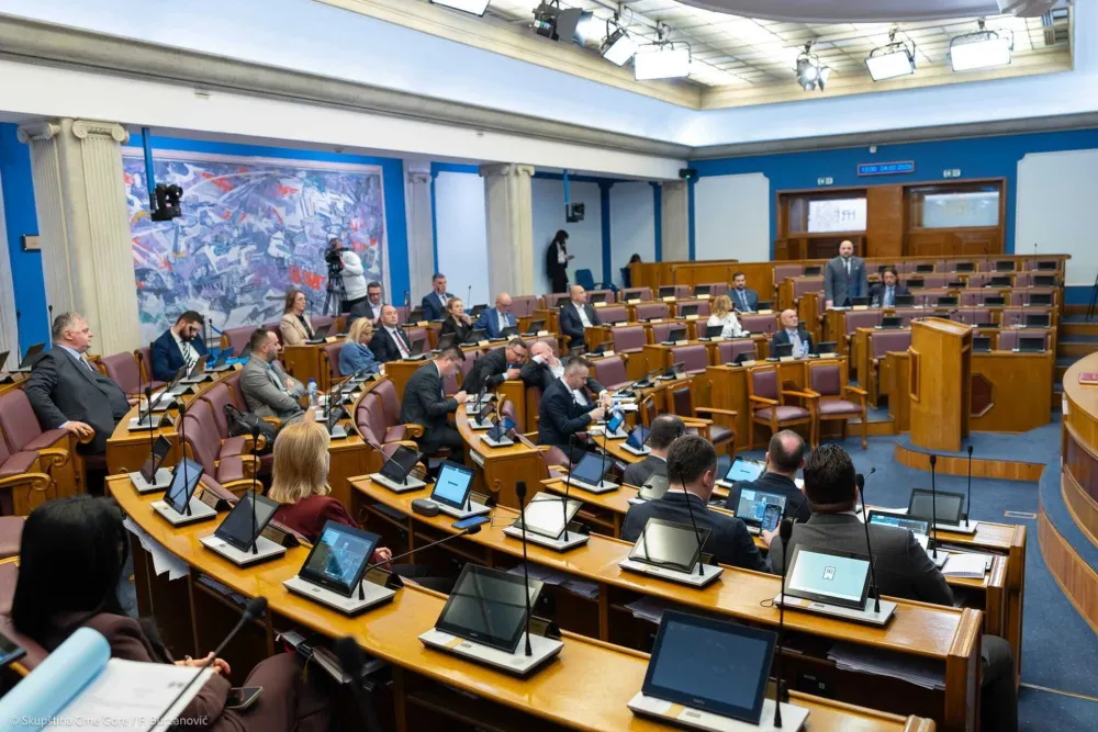 Sudijama plate i preko 4.000 eura