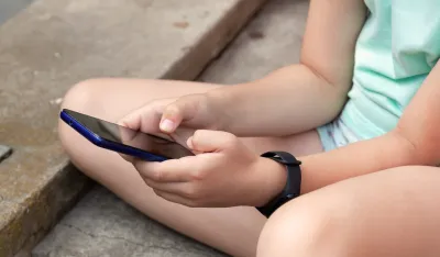 Okrugli sto o Predlogu zakona o za&scaron;titi maloljetnika u digitalnom okruženju