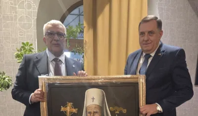 Mandić i Dodik u Trebinju: Granice ne mogu da naru&scaron;e kulturno i duhovno jedinstvo srpskog naroda