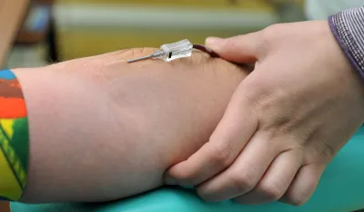 Iz Zavoda za transfuziju krvi poručili da dragocjenu tečnost ne naplaćuju: Ulićević tvrdi da privatnici prodaju krv