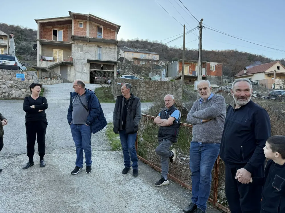 Nakon vi&scaron;e decenija javni prevoz povezao Drezgu, Đurkoviće i Rogame: Piperi na liniji 38