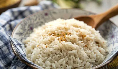 Može li hlađenje ugljenih hidrata prije obroka pomoći u procesu mr&scaron;avljenja