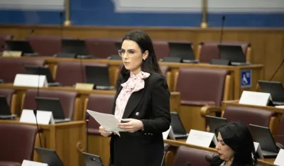 Popović: Nalogodavac predstave ispred Prve banke je Boris Bogdanović