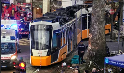 Tramvaj iskočio iz &scaron;ina u Milanu