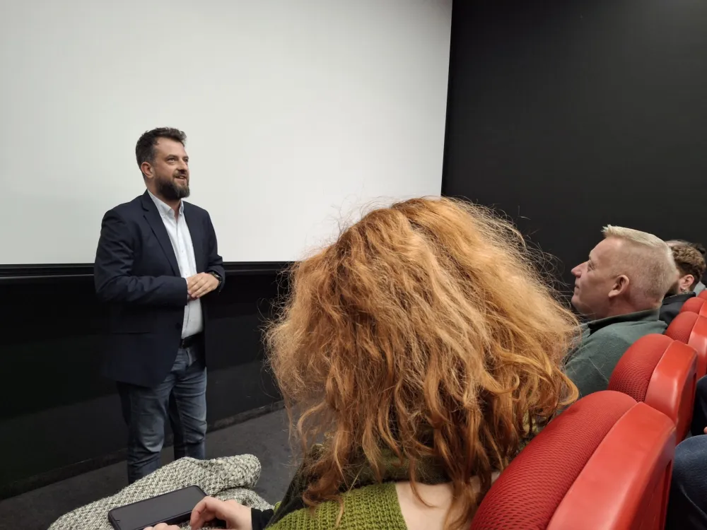 "Kradljivac bresaka": Snažan podsjetnik na apsurdnost i uzaludnost rata