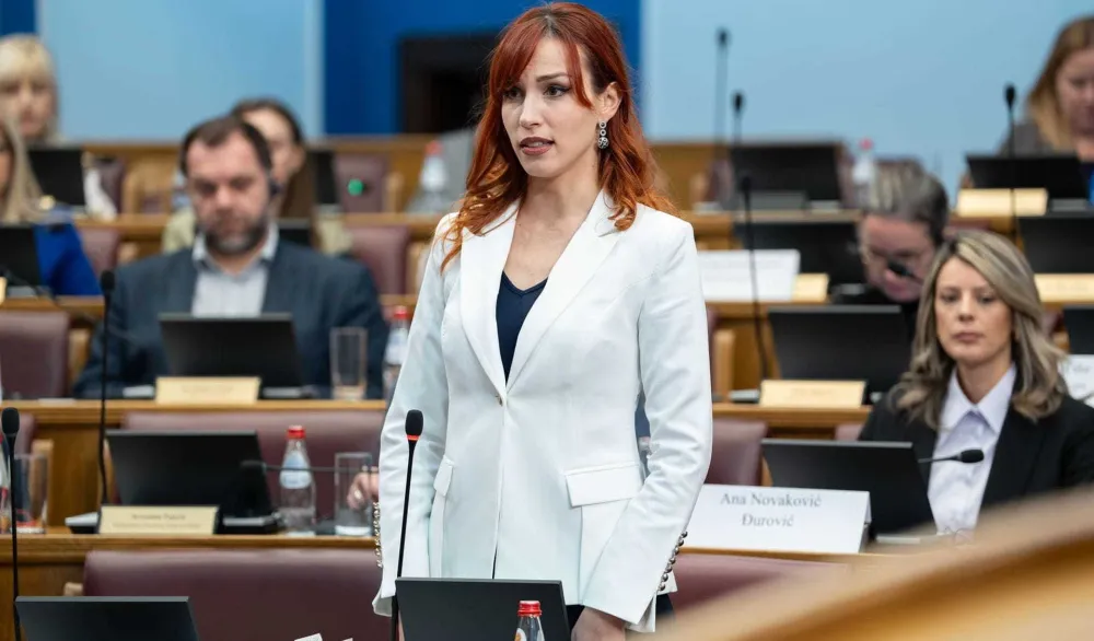 Vojinović: Ako zakon važi za sve, onda mora važiti i za "prvu familiju"