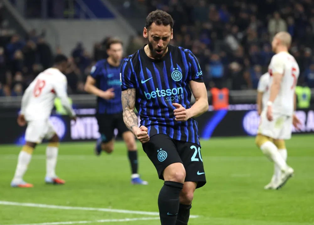 Čahanoglu ovjerio trijumf Intera