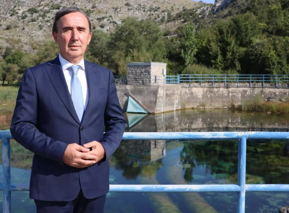 Zoran laku&scaron;ić