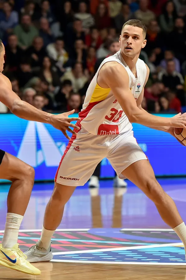 Petar Popović