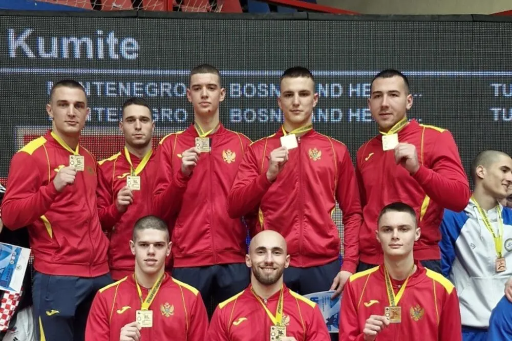 Mu&scaron;ka ekipa u borbama