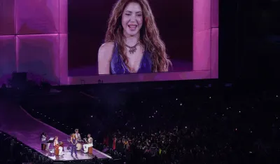 (FOTO) Šakira oborila rekord u Meksiko Sitiju: Besplatnom koncertu prisustvovalo 400.000 ljudi