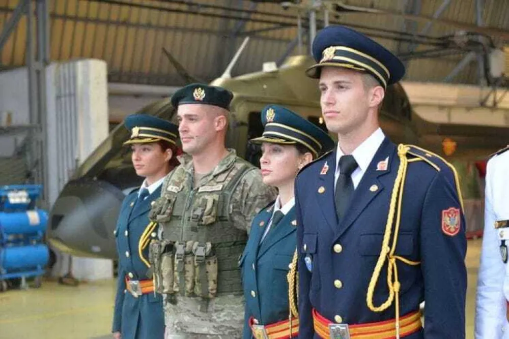 Ministarstvo odbrane raspisalo javni oglas za prijem 34 vojnika u službu u VCG