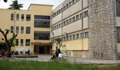 СМШ "Иван Ускоковић"